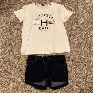 Tommy Hilfiger crew neck shirt